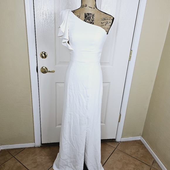 AFTER SIX Bowed One-Shoulder Trumpet Gown - Picture 2 of 10